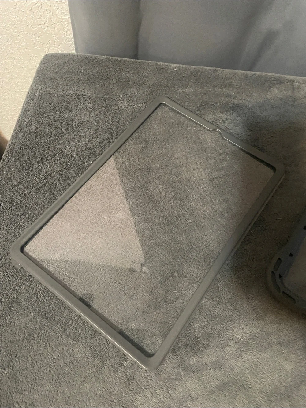 Logitech Clear Back Tablet Case with Gray Bumper